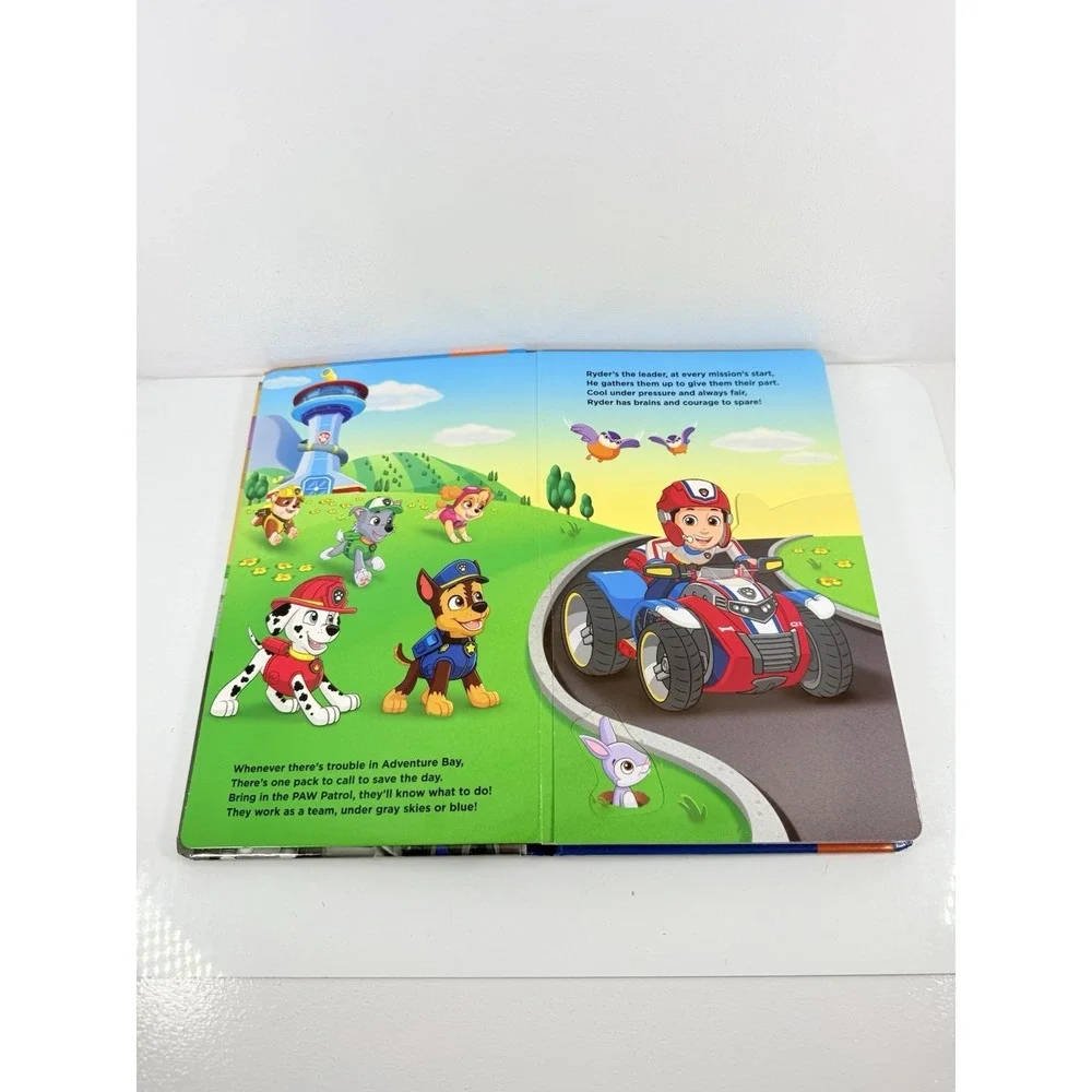 Nickelodeon PAW Patrol: Pups on Patrol board book.‎
